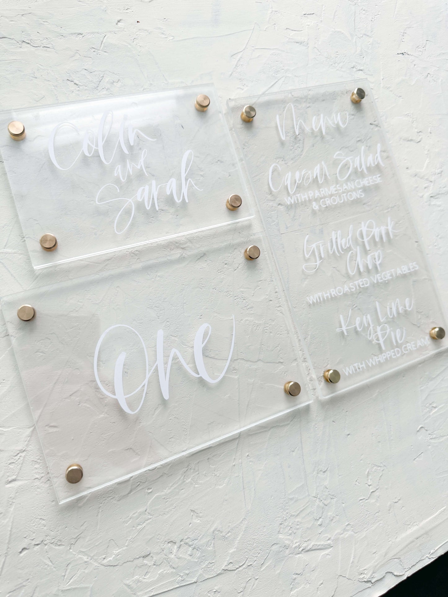 DOUBLE-LAYERED ACRYLIC TABLE NUMBERS