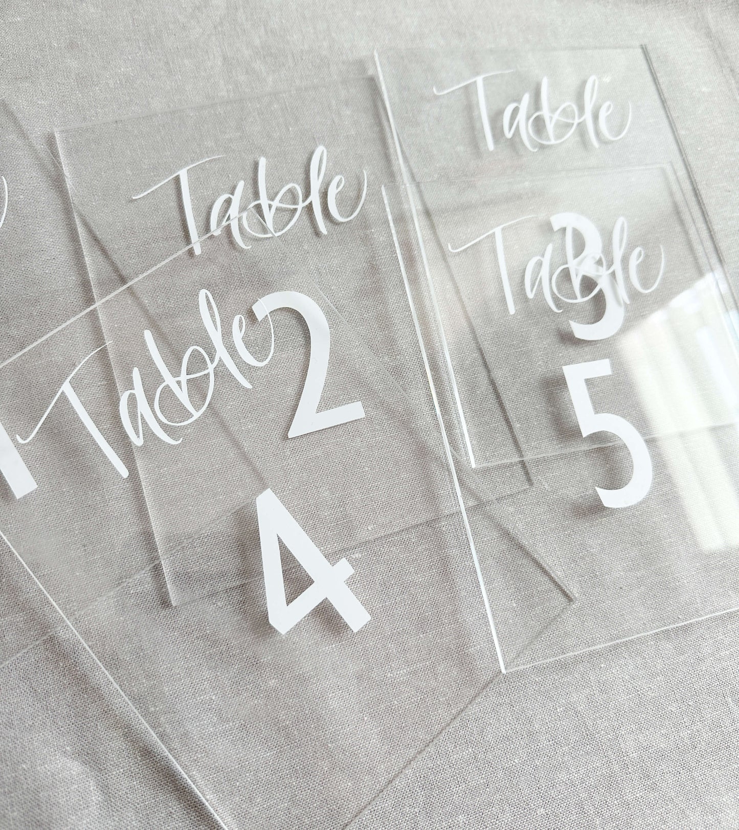 CLEAR ACRYLIC TABLE NUMBERS